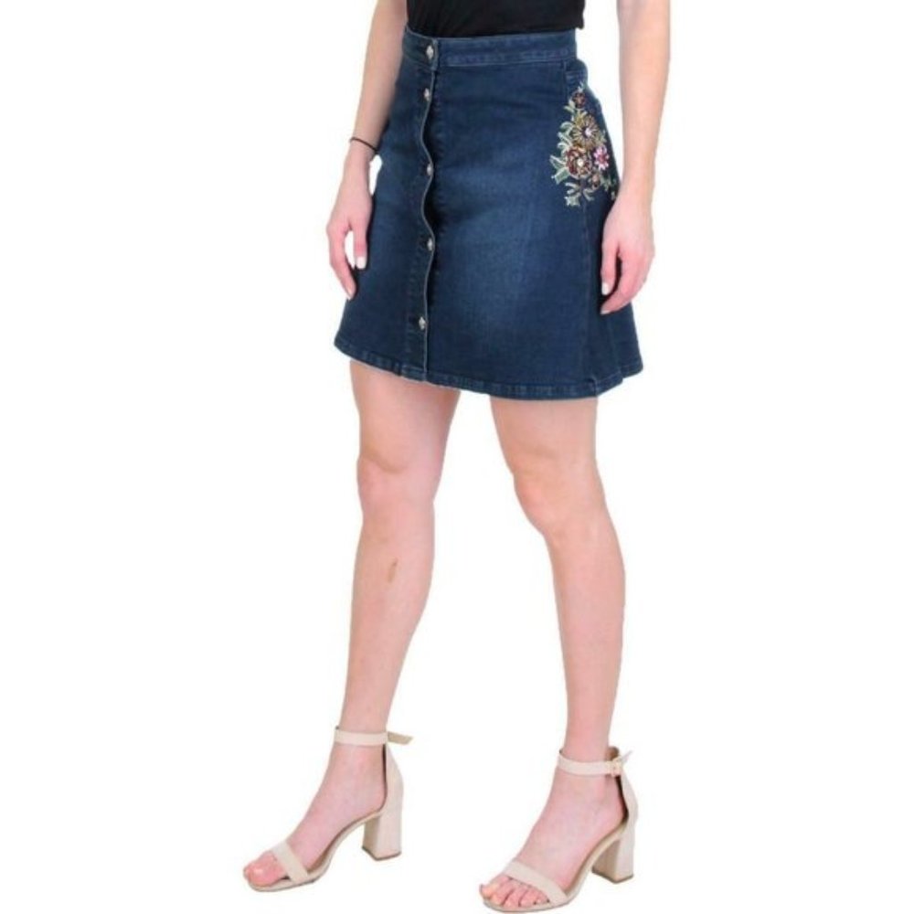 Juicy Couture Black Label Blue Denim Embroidered Floral Design A-Line Mi…